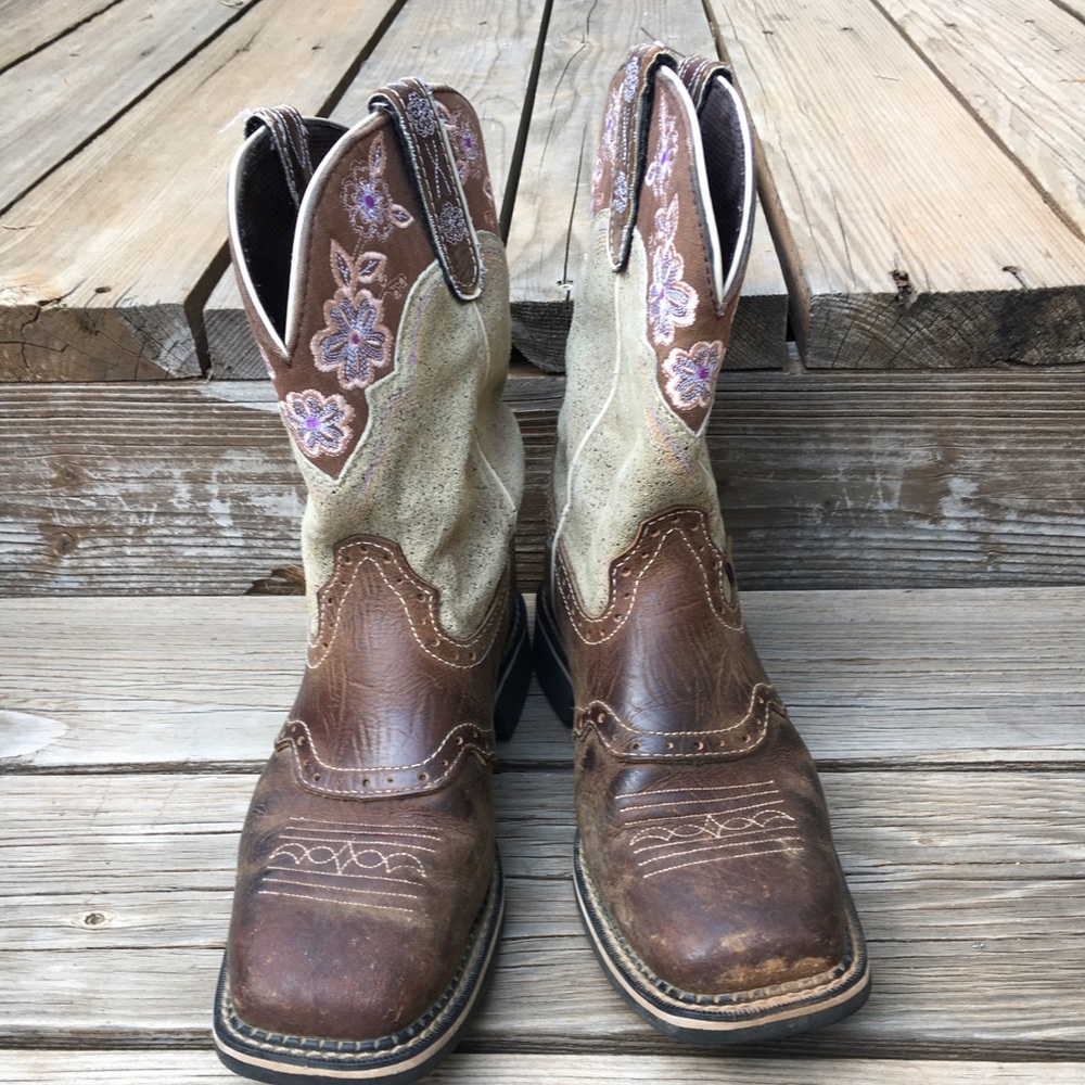 Justin Gypsy square toe boots